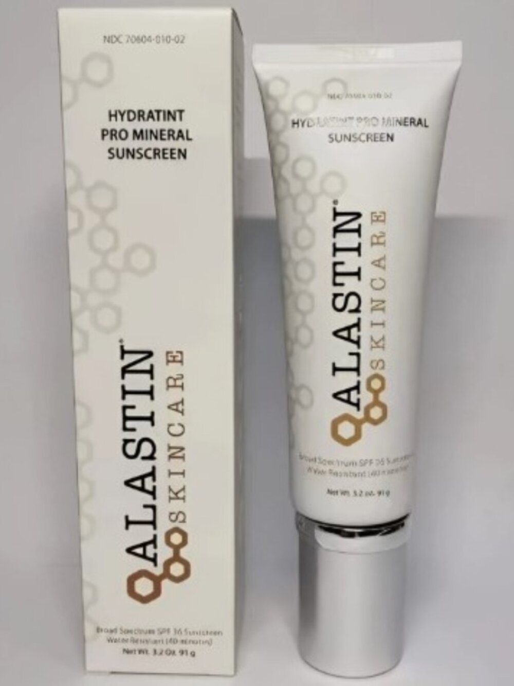 Alastin HydraTint Pro Mineral Broad Spectrum Sunscreen SPF 36 (3.2 oz)